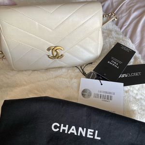 REDUCED PRICE- Chanel Chevron Envelope Crossbody Bag